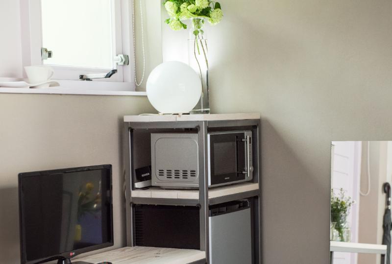 Bed & Office 050