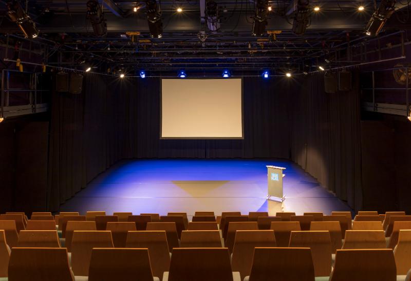 Theater Ins Blau, Leiden