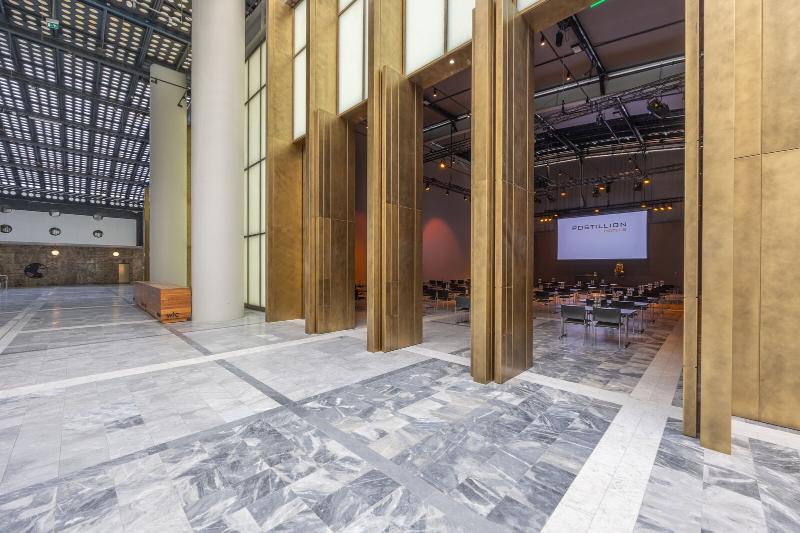 Foto van Postillion Hotel & Convention Centre WTC Rotterdam